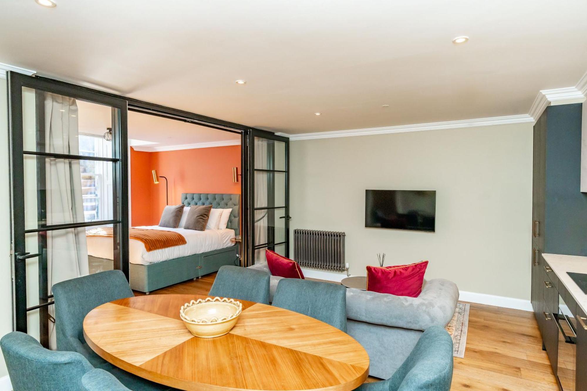 Dragon Suites Luxury Apartments At 9 Albyn Place 爱丁堡 外观 照片